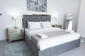 HAPPY SEASON I Amwaj apartment