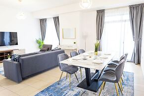 HAPPY SEASON I Amwaj apartment