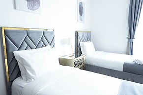HAPPY SEASON I Amwaj apartment
