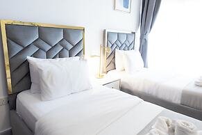 HAPPY SEASON I Amwaj apartment