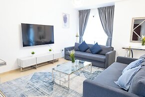 HAPPY SEASON I Amwaj apartment