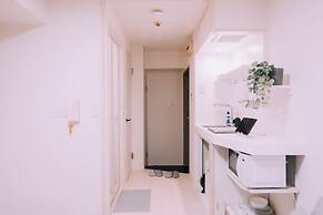 Minimalist Loft 203