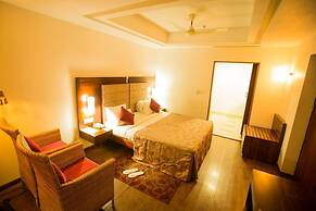 Hotel Devaragam