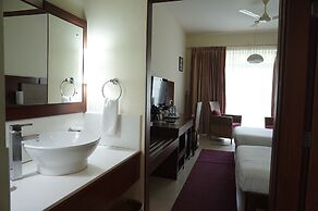 Hotel Devaragam