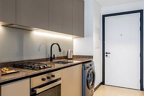 Waves - Premium Studio Stay in the He