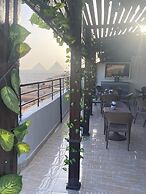 Pyramids High View Inn