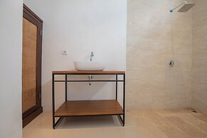 Ritual Retreat Cemagi