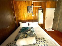 HOTEL LONG ISLAND