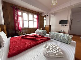 HOTEL LONG ISLAND