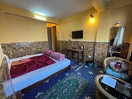 HOTEL LONG ISLAND