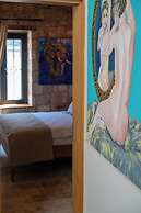 Atrium Suites