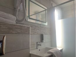 Val Hôtel Montbéliard Sud