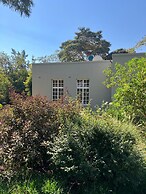 Modern Studio set an Expansive Garden - 2253