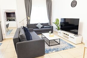 HAPPY SEASON I Shams apartment