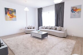 HAPPY SEASON I Shams apartment