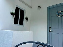 Clavier's- Aircon- Seaside- Familyfriendly