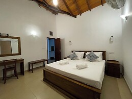 Cenreeza Airport Villa