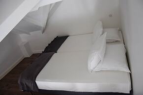 Ninamu Pearl  Guest House
