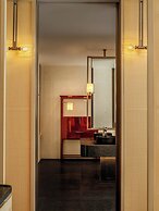 HUALUXE Shenzhen Bao'an by IHG
