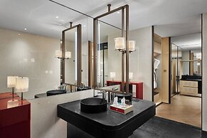 HUALUXE Shenzhen Bao'an by IHG