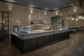 HUALUXE Shenzhen Bao'an by IHG