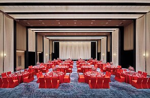 HUALUXE Shenzhen Bao'an by IHG