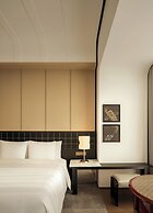 HUALUXE Shenzhen Bao'an by IHG