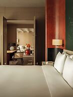 HUALUXE Shenzhen Bao'an by IHG