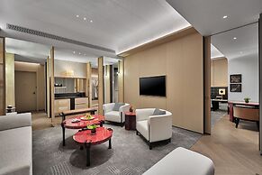 HUALUXE Shenzhen Bao'an by IHG