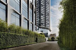 HUALUXE Shenzhen Bao'an by IHG