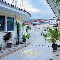 HOSTAL CASA LUNA