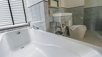 B2 Krabi Premier Hotel