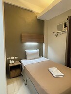 The Center Suites Cebu