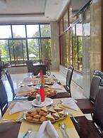 Sunstar Resort