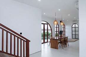 Amreta Villa by Betterplace