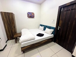 Hotel Kesar Palace