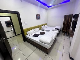 Hotel Kesar Palace