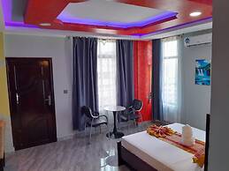 MAZOLA DIAMOND HOTEL