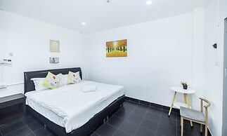 Belle Cose Guest House Phuket