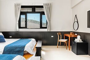 Harmony Easy Stay