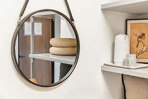 Harmony Easy Stay