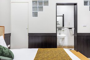 Harmony Easy Stay