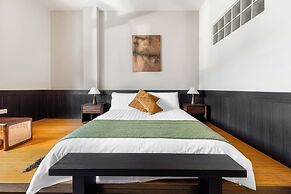 Harmony Easy Stay
