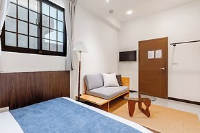 Harmony Easy Stay