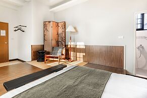Harmony Easy Stay