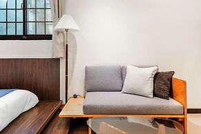 Harmony Easy Stay