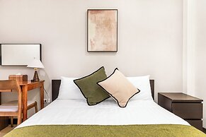 Harmony Easy Stay