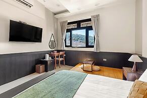 Harmony Easy Stay