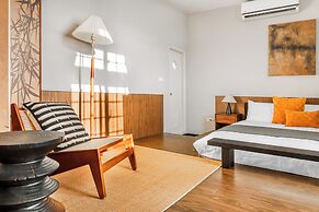 Harmony Easy Stay