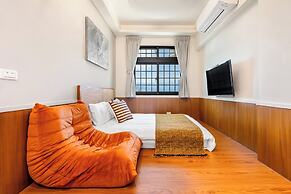 Harmony Easy Stay